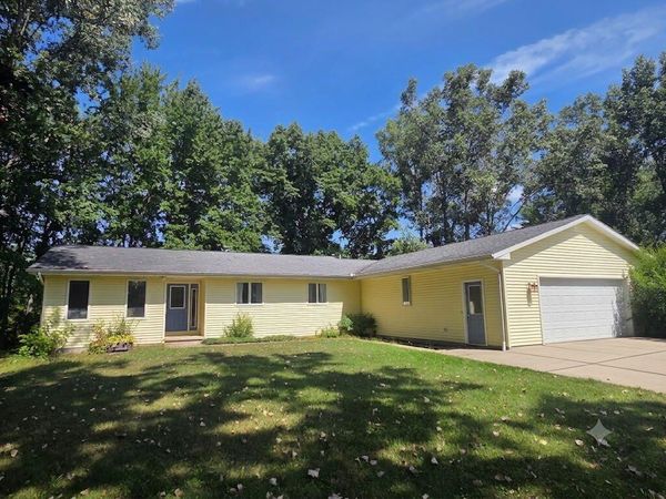 3750 Green Acres Drive, Mount Pleasant, MI 48858