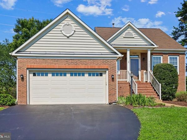 43081 BINKLEY CIRCLE, LEESBURG, VA 20176
