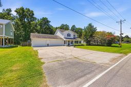 907 Folly Rd. photo 4