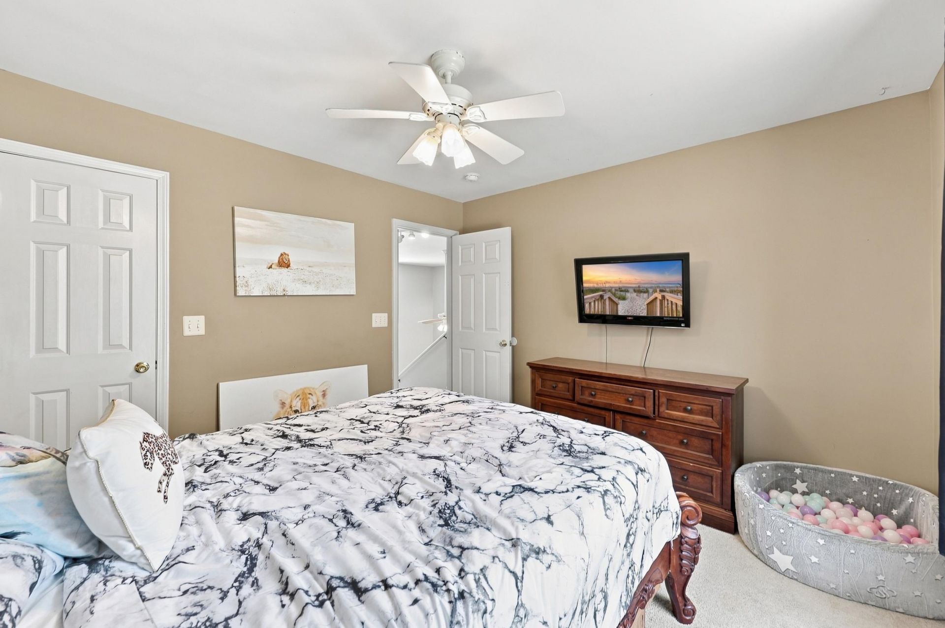 907 Folly Rd. Photo 21