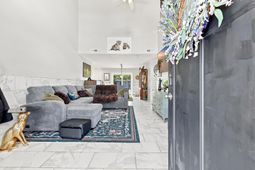 907 Folly Rd. photo 4