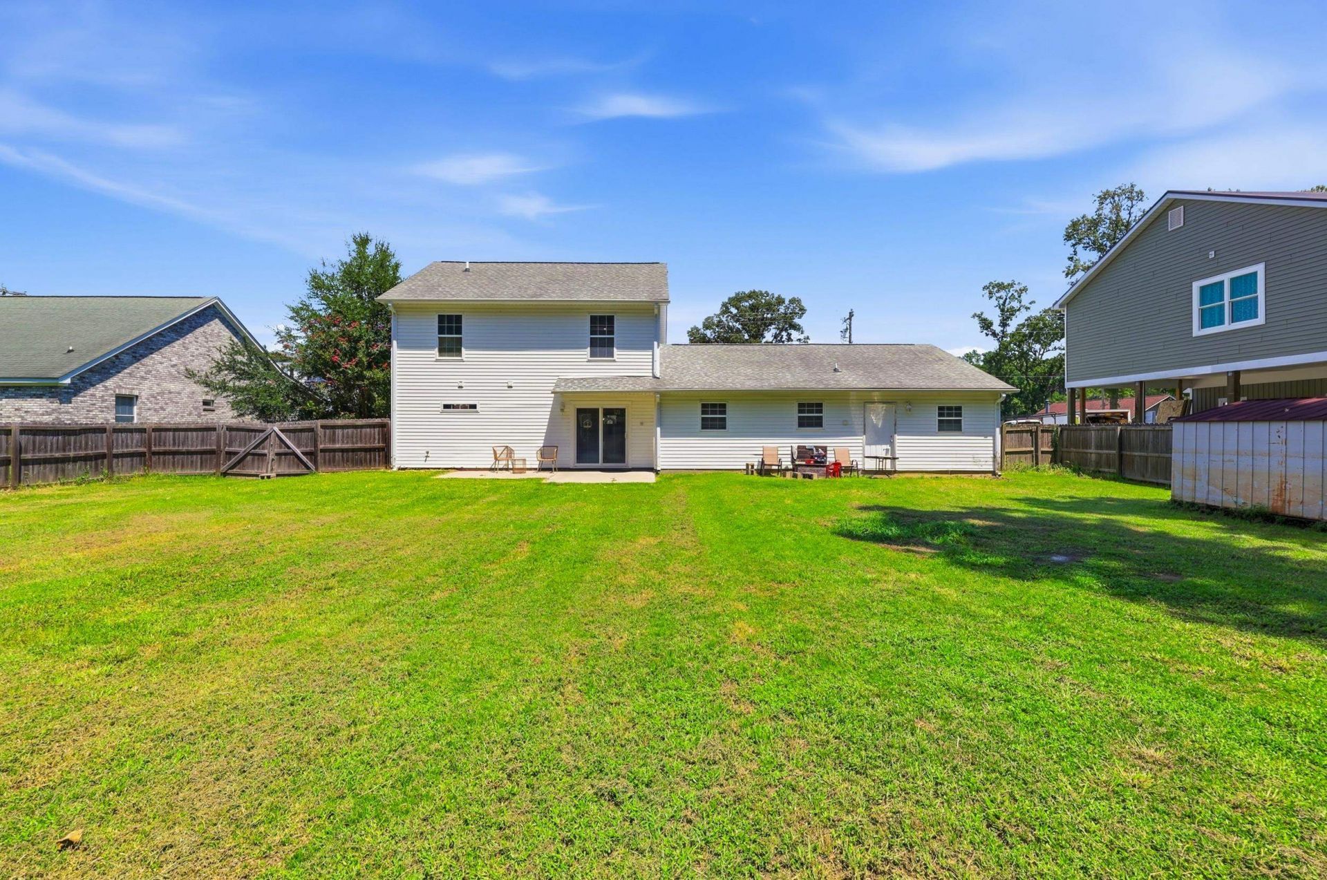 907 Folly Rd. Photo 31
