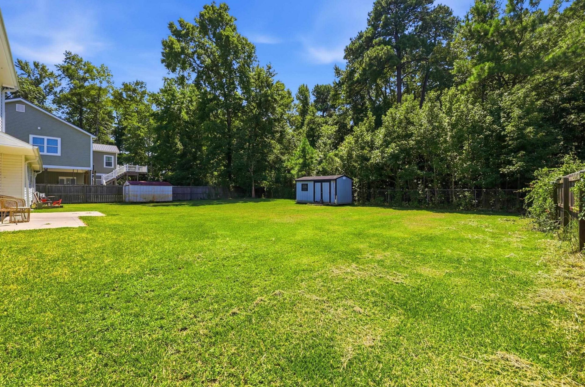 907 Folly Rd. Photo 32