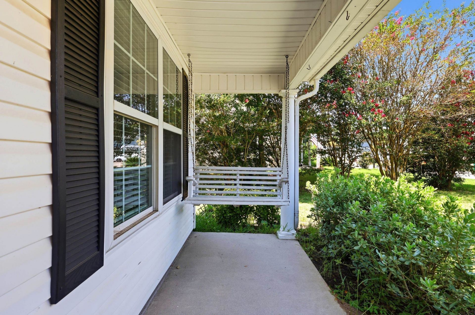 907 Folly Rd. Photo 33