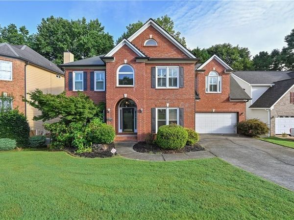 230 Ridge Bluff Lane, Suwanee, GA 30024
