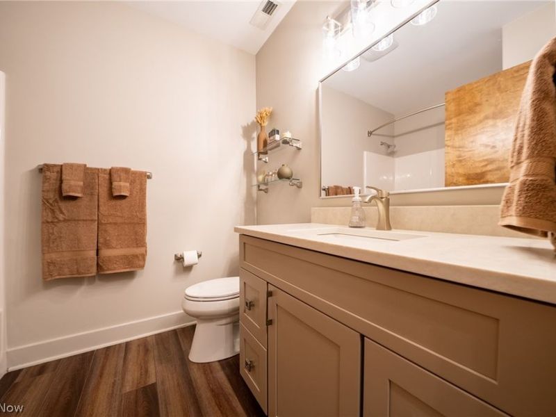 1403 Copper Trace, Unit 205, Cleveland Heights, OH 44118 Photo 19