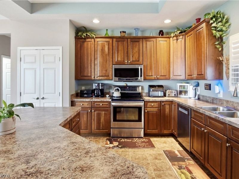 5339 W Sheffield Circle, Zanesville, OH 43701 Photo 18