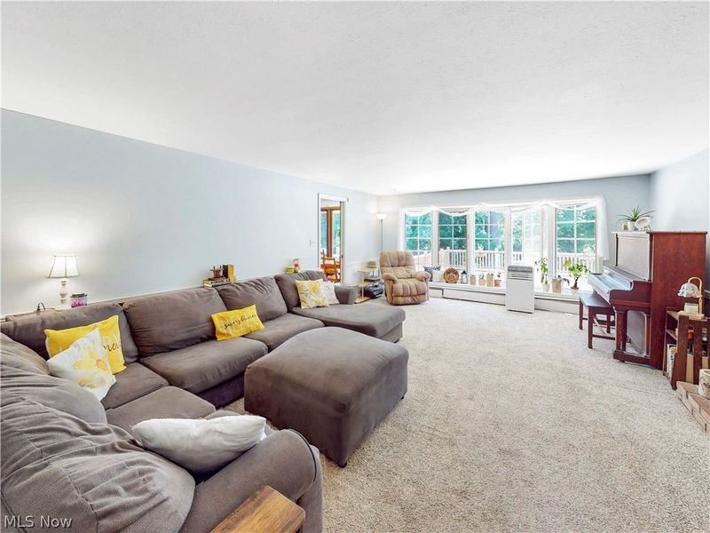 173 Brentview Drive, Grafton, OH 44044 Photo 6