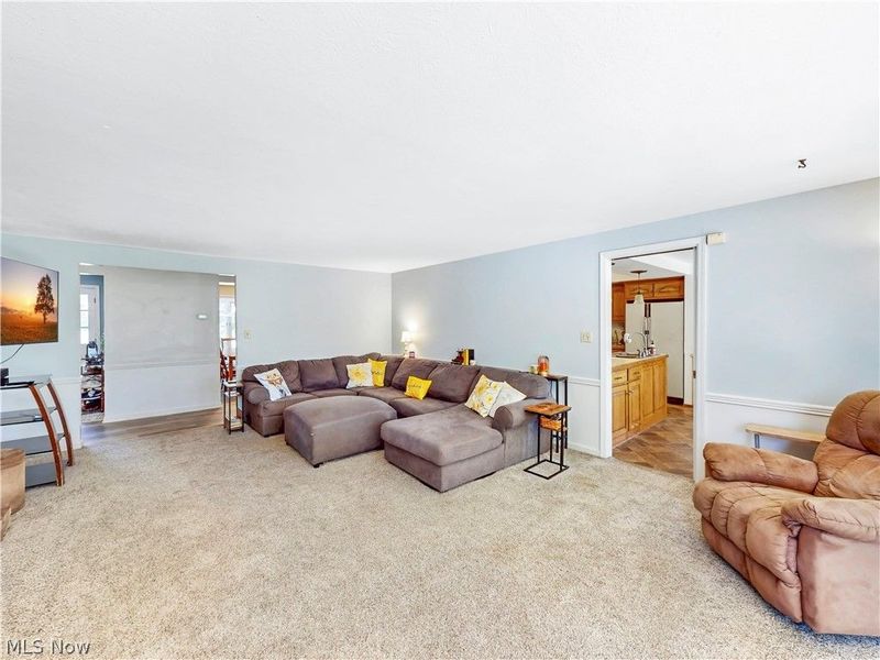 173 Brentview Drive, Grafton, OH 44044 Photo 8