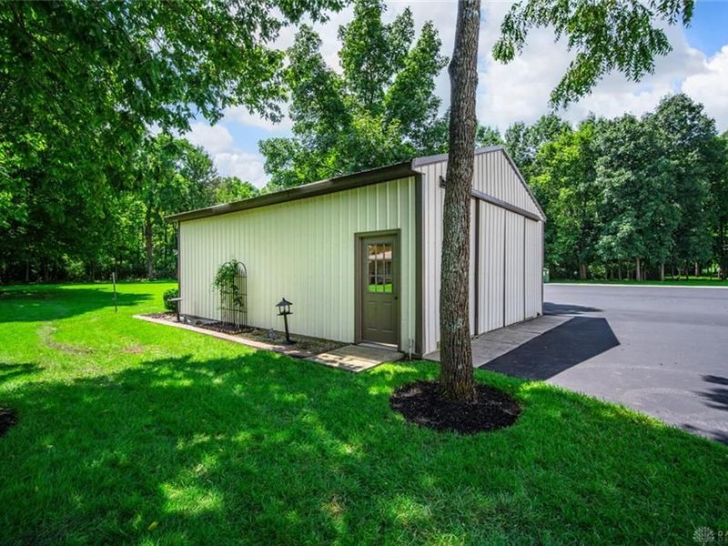 2080 Experiment Farm Road, Troy, OH 45373 Photo 13
