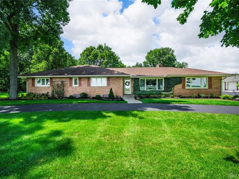 2080 Experiment Farm Road, Troy, OH 45373 Photo 2