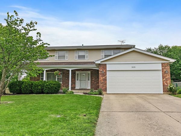 1105 Beach Comber Drive , Schaumburg, IL 60193