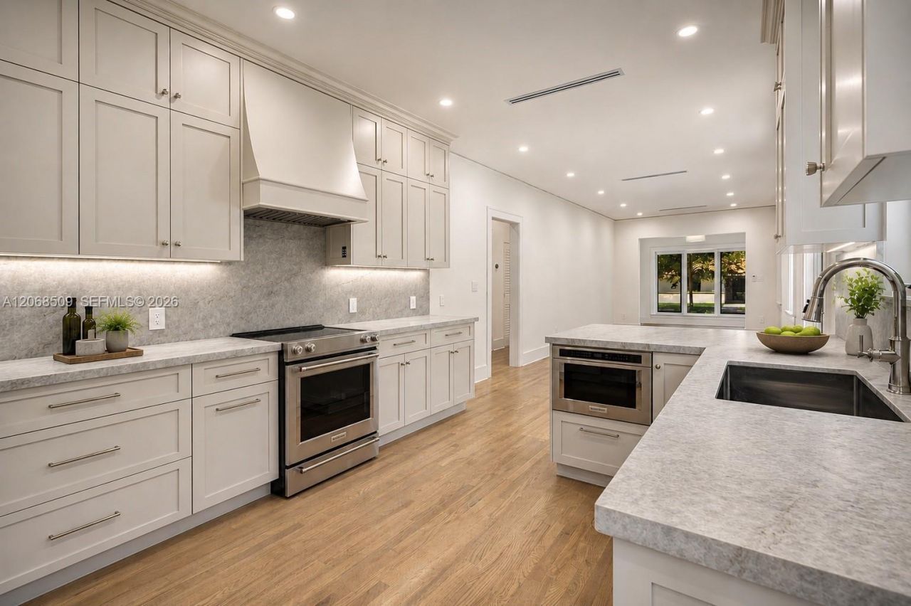 829 Genoa St , Coral Gables, FL 33134 Photo