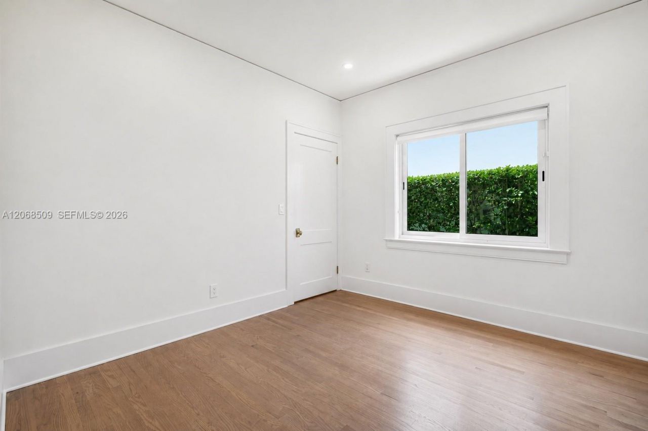829 Genoa St , Coral Gables, FL 33134 Photo