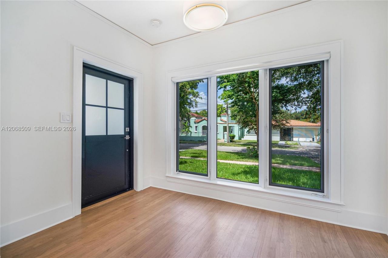 829 Genoa St , Coral Gables, FL 33134 Photo