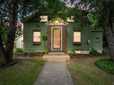 101 Maple Grove Road, Syracuse, NY 13209