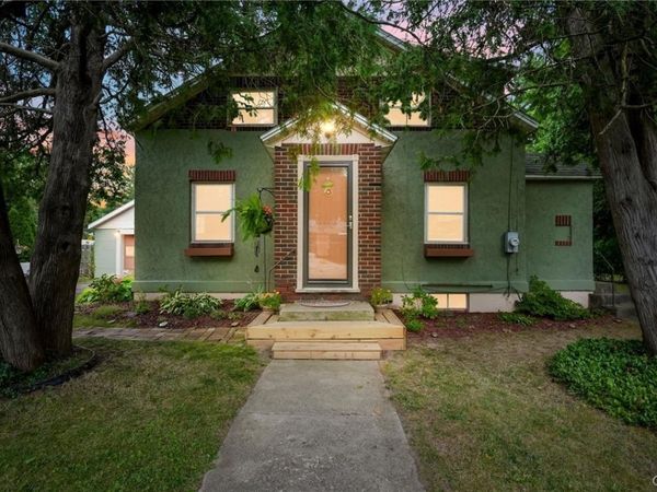 101 Maple Grove Road, Syracuse, NY 13209