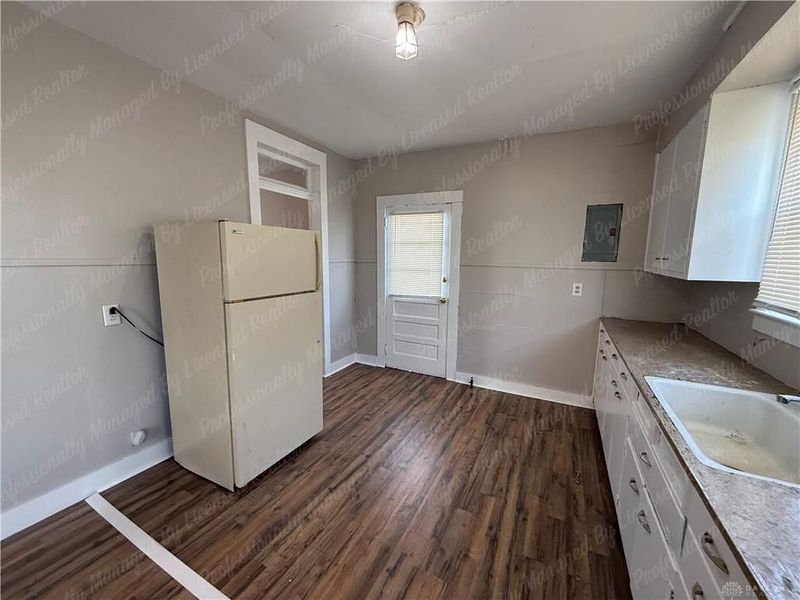 808 W North Street, Springfield, OH 45504 Photo 15