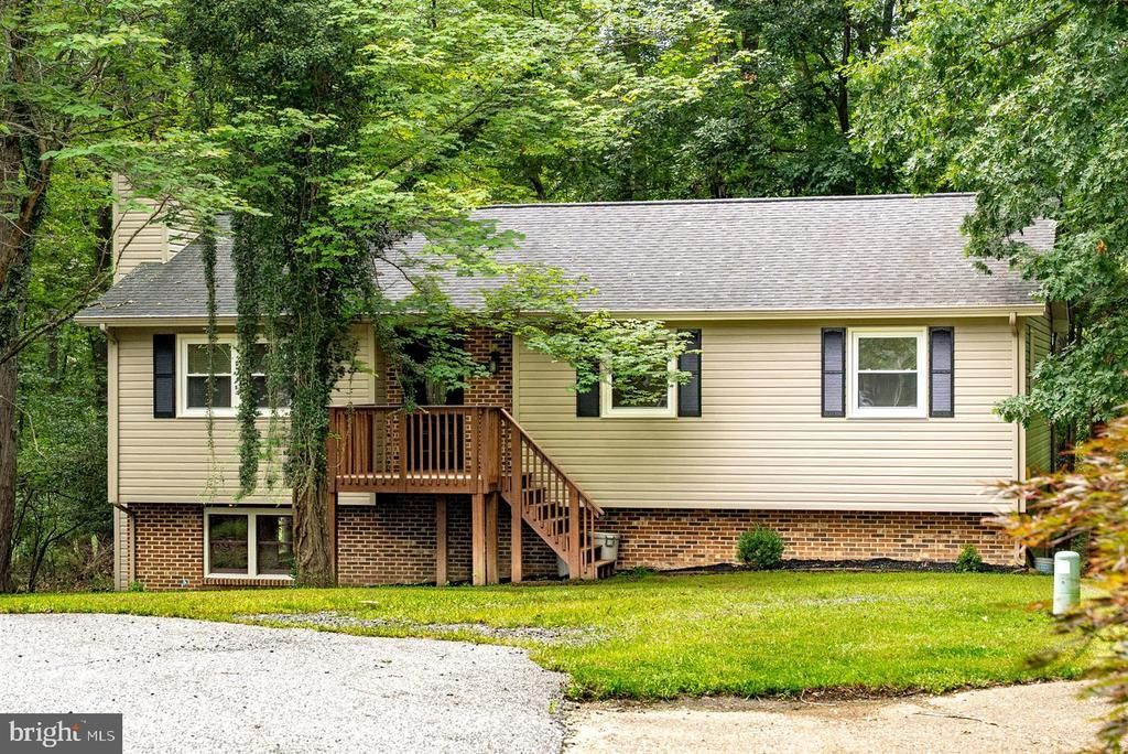 120 RUNKLE CT  primary photo