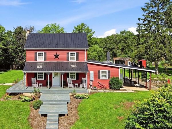 299 WARRIOR DRIVE , BUNKER HILL, WV 25413