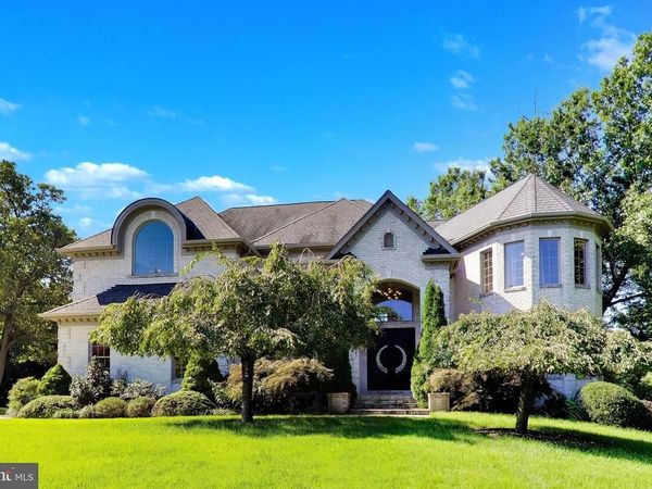 6639 LOCUST WAY, ANNANDALE, VA 22003
