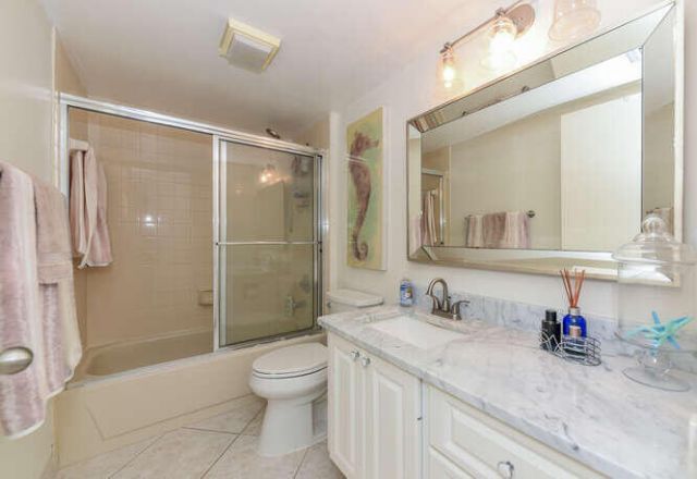 2301 Marina Isle Way, Unit 203, Jupiter, FL 33477 Photo