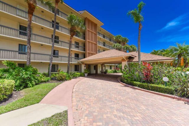 2301 Marina Isle Way, Unit 203, Jupiter, FL 33477 Photo