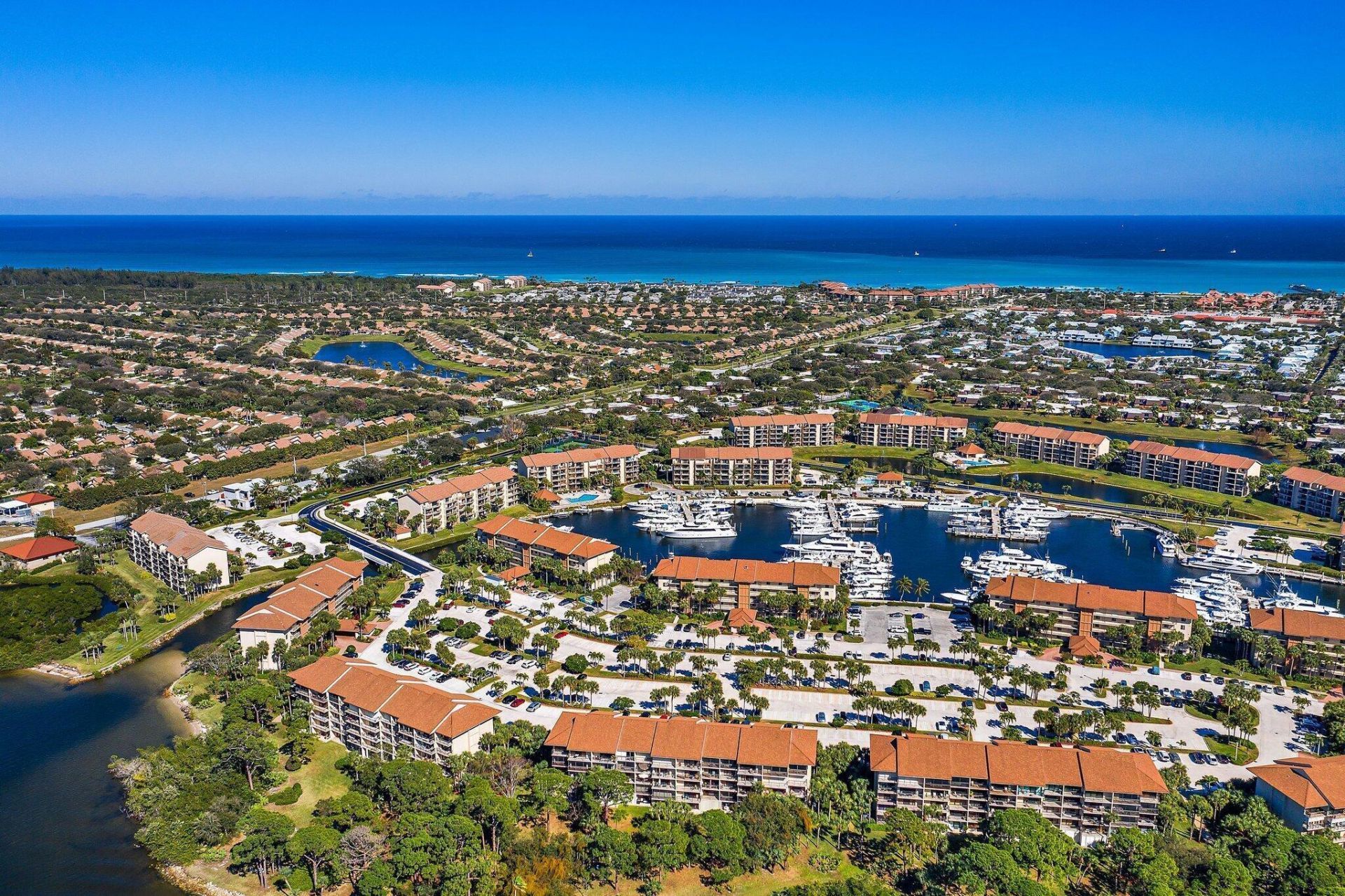 2301 Marina Isle Way, Unit 203, Jupiter, FL 33477 Photo