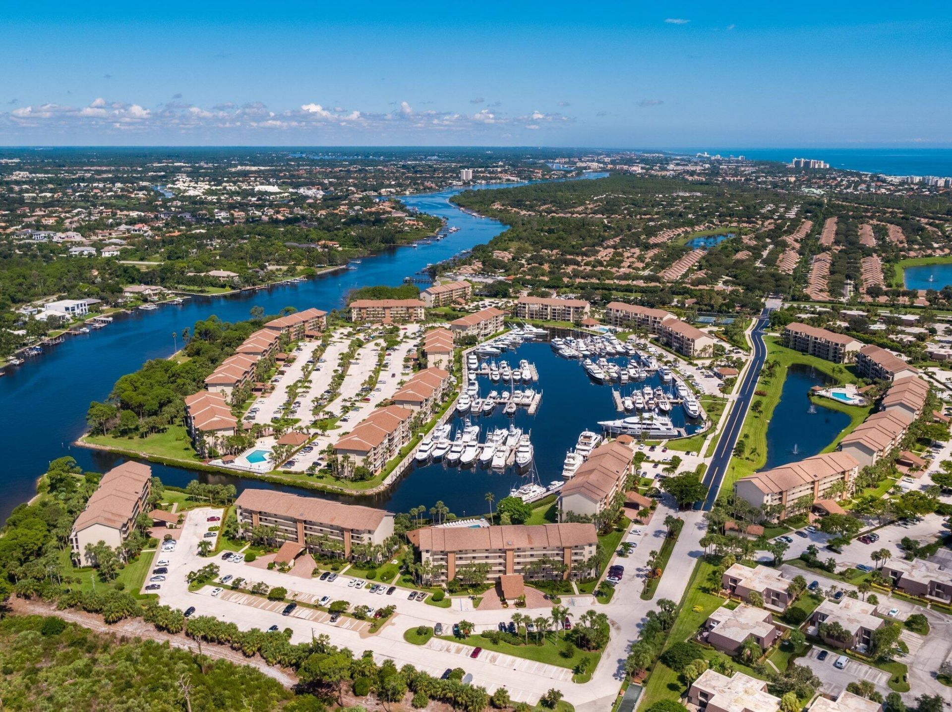 2301 Marina Isle Way, Unit 203, Jupiter, FL 33477 Photo