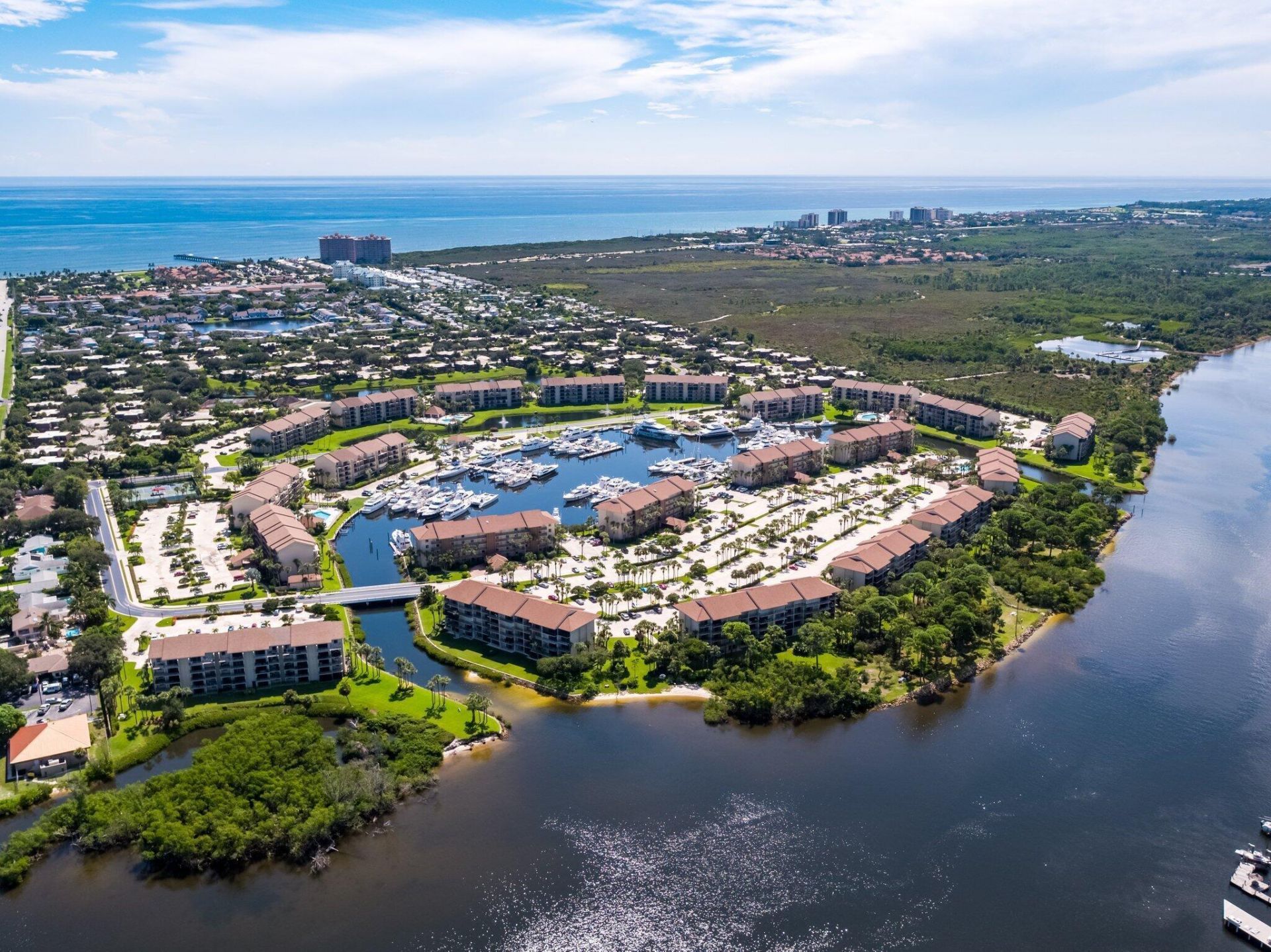 2301 Marina Isle Way, Unit 203, Jupiter, FL 33477 Photo
