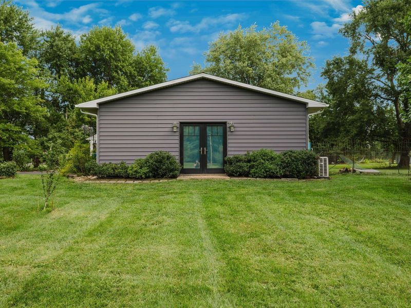 3675 Mink Street SW, Pataskala, OH 43062 Photo 3