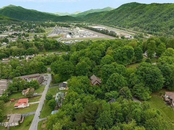 147 Horton Ridge Road, Erwin, TN 37650