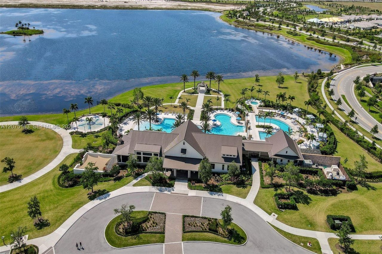 19668 Weathervane Way , Unit 19668, Loxahatchee, FL 33470 Photo