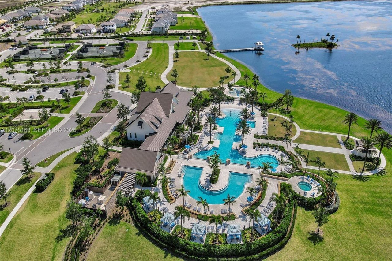 19668 Weathervane Way , Unit 19668, Loxahatchee, FL 33470 Photo