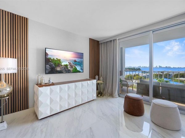 6900 Bay Dr , Unit 8A, Miami Beach, FL 33141