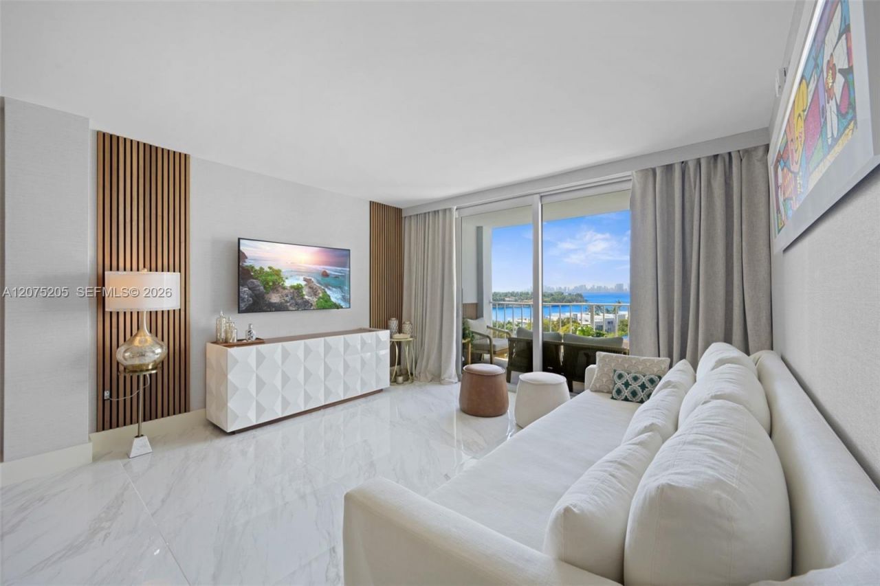 6900 Bay Dr , Unit 8A, Miami Beach, FL 33141 Photo