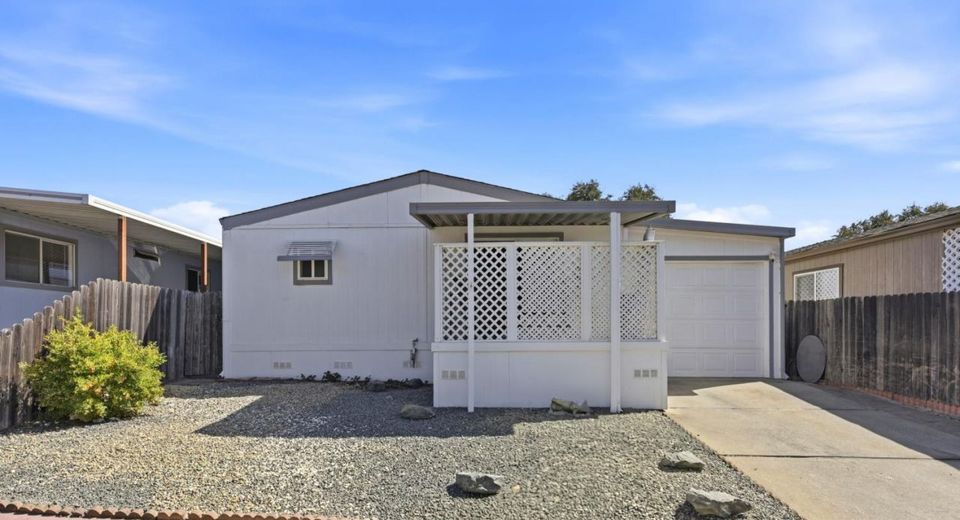 5594 Heritage Dr, Ione, CA 95640 Photo