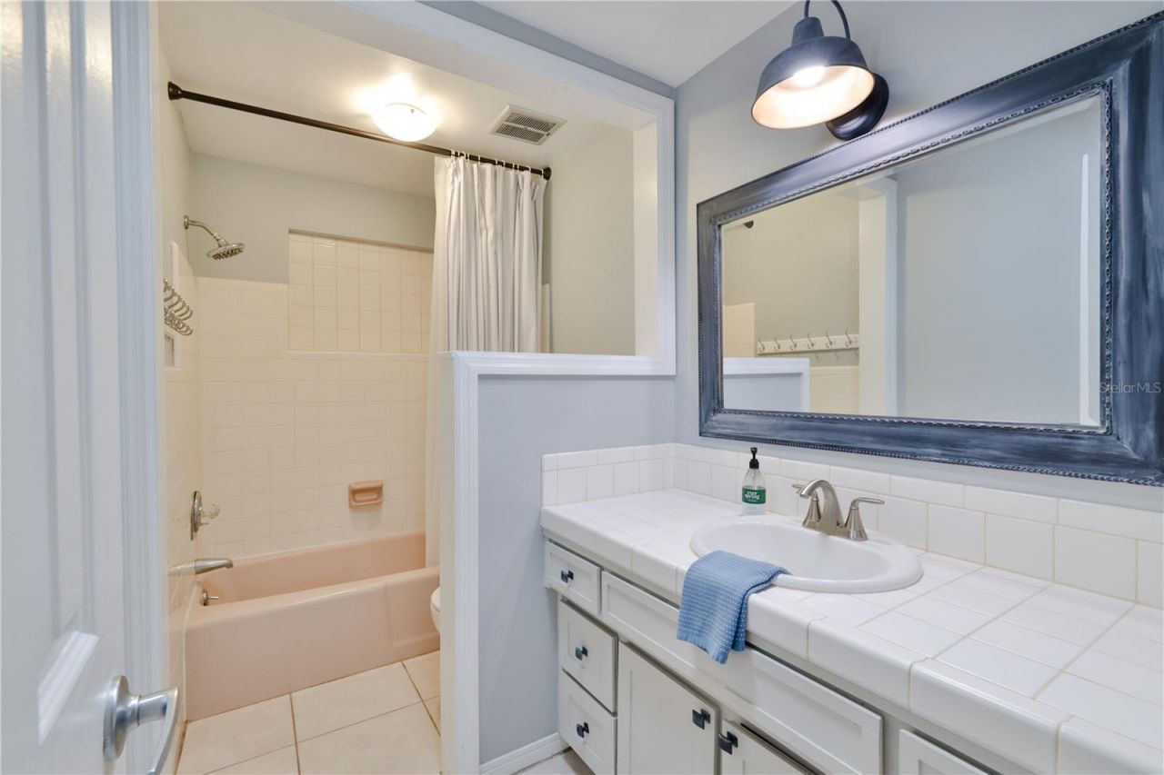 2307 Saxon Drive , New Smyrna Beach, FL 32169 Photo