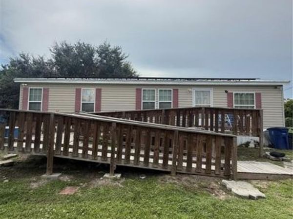 8240 Penny DR , NORTH FORT MYERS, FL 33917
