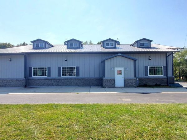 217 W State Road , Island Lake, IL 60042