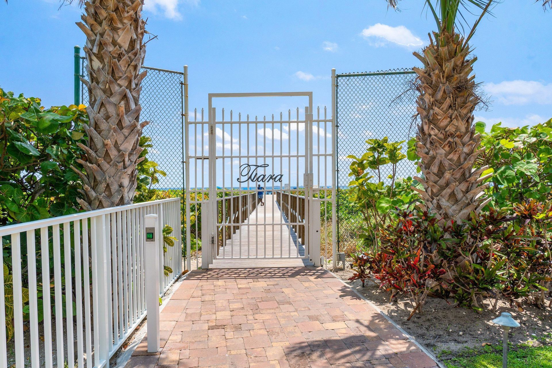 3000 N Ocean Drive, Unit 15C, Singer Island, FL 33404 Photo