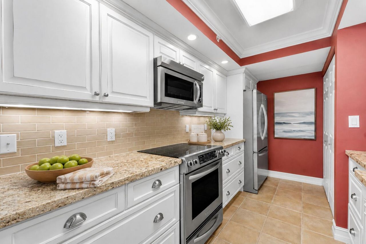 3000 N Ocean Drive, Unit 15C, Singer Island, FL 33404 Photo