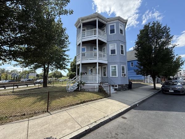15 Gladstone St, Unit 2, Everett, MA 02149