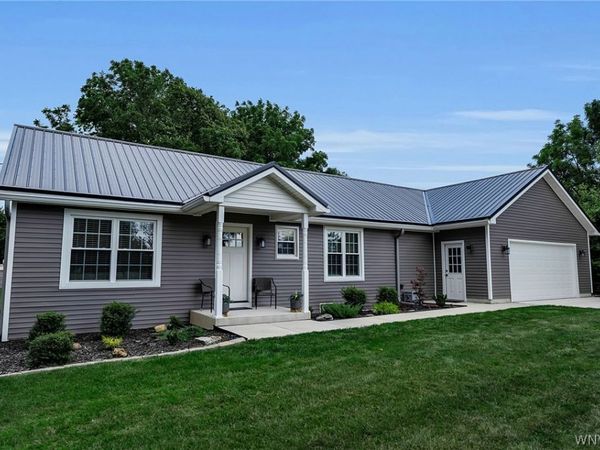 4691 Quarry Lane, Clarence, NY 14031