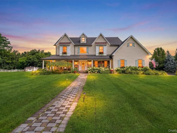 3 Canterbury Lane, Warwick, NY 10990