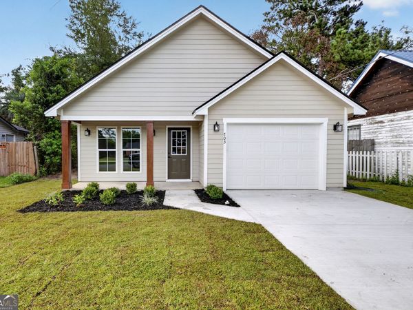 703 E Adair Street, Valdosta, GA 31601