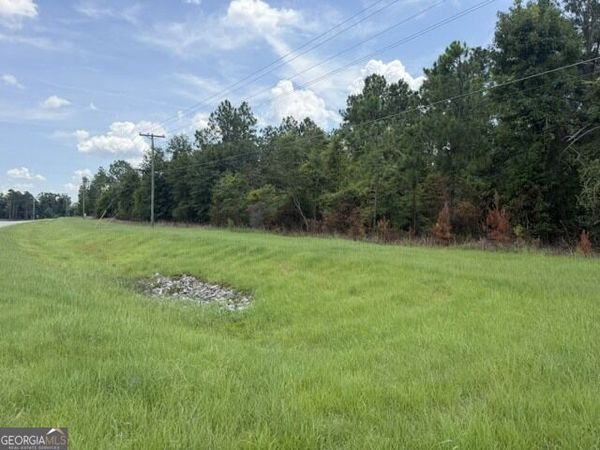 1906 Transus Drive, Vidalia, GA 30474