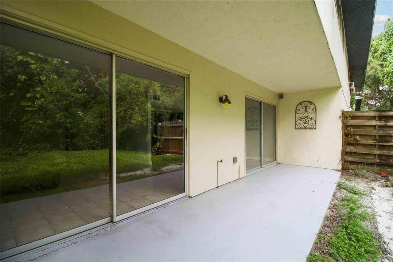 1125 Longfellow Way , Unit 125-B, Sarasota, FL 34243 Photo