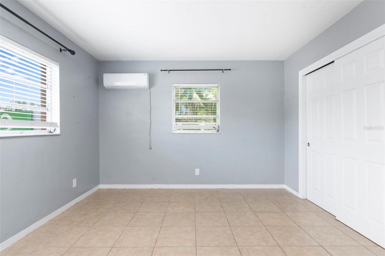 3164 66th Street N, Saint Petersburg, FL 33710 Photo