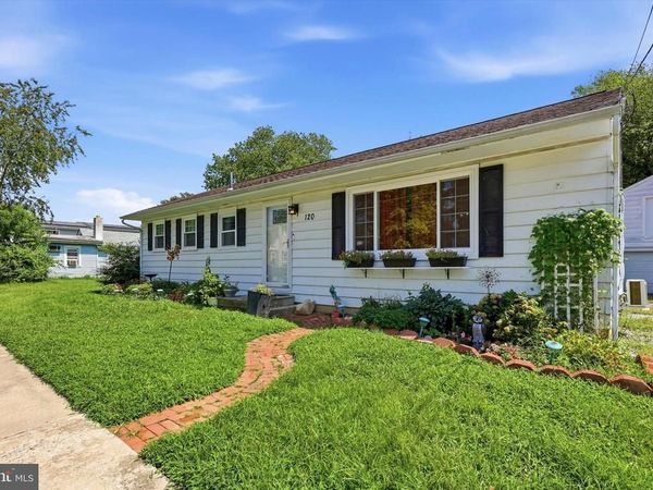120 LINCOLN DRIVE, PENNSVILLE, NJ 08070